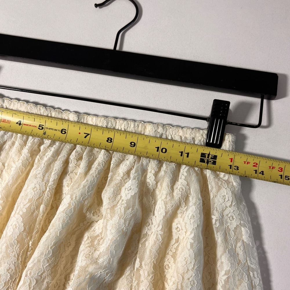 R.Vivimos Lace Maxi Skirt Beige Ruffle Asymmetrical Hem Western Boho Fairy Sz M - Picture 5 of 7